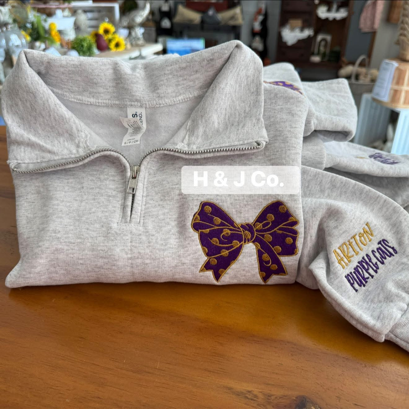 Bow Spirit Quarter Zip